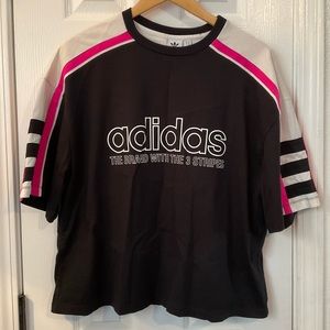 ADIDAS Womens Shirt XL Sporty Cropped Pink Black White Vintage Tshirt Athletic